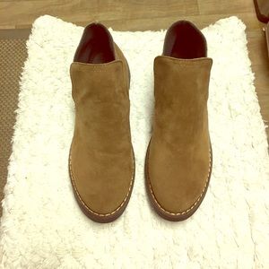 Suede brown boots!